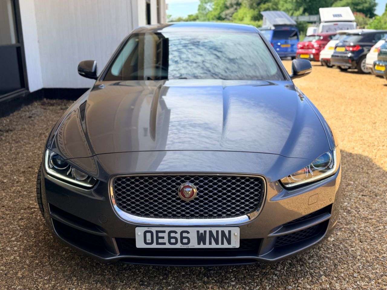 2017 JAGUAR XE 2017 JAGUAR XE