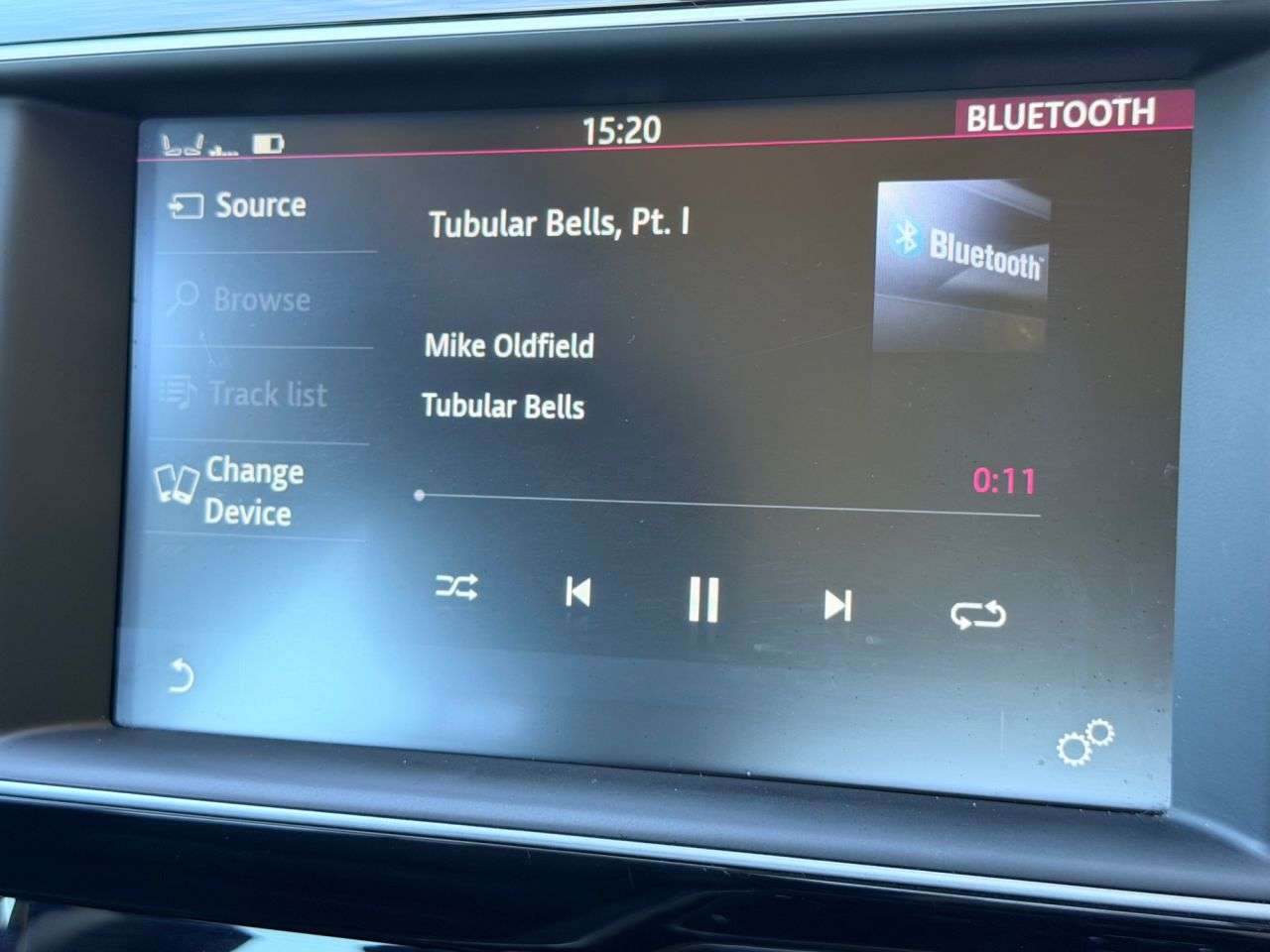 2017 JAGUAR XE 2017 JAGUAR XE