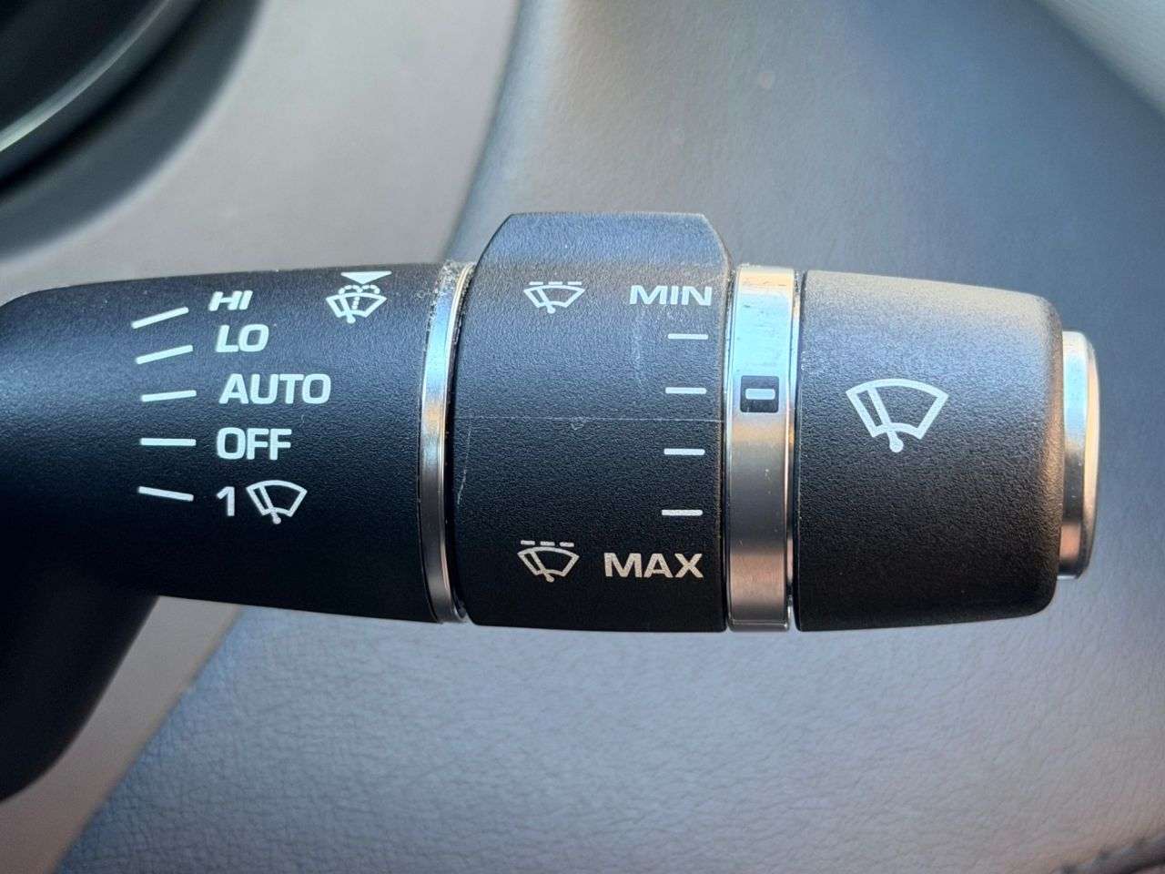 2017 JAGUAR XE 2017 JAGUAR XE