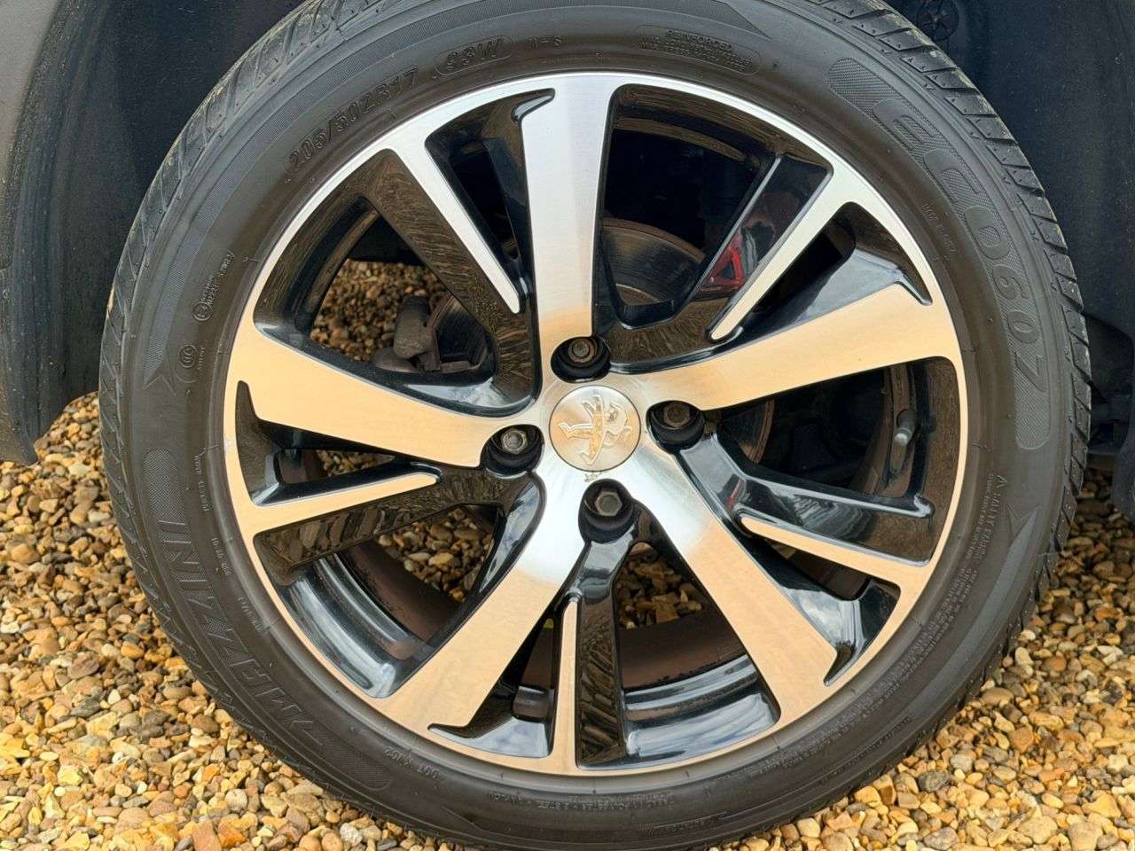 2017 PEUGEOT 2008 2017 PEUGEOT 2008