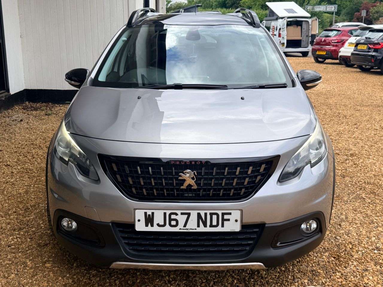 2017 PEUGEOT 2008 2017 PEUGEOT 2008