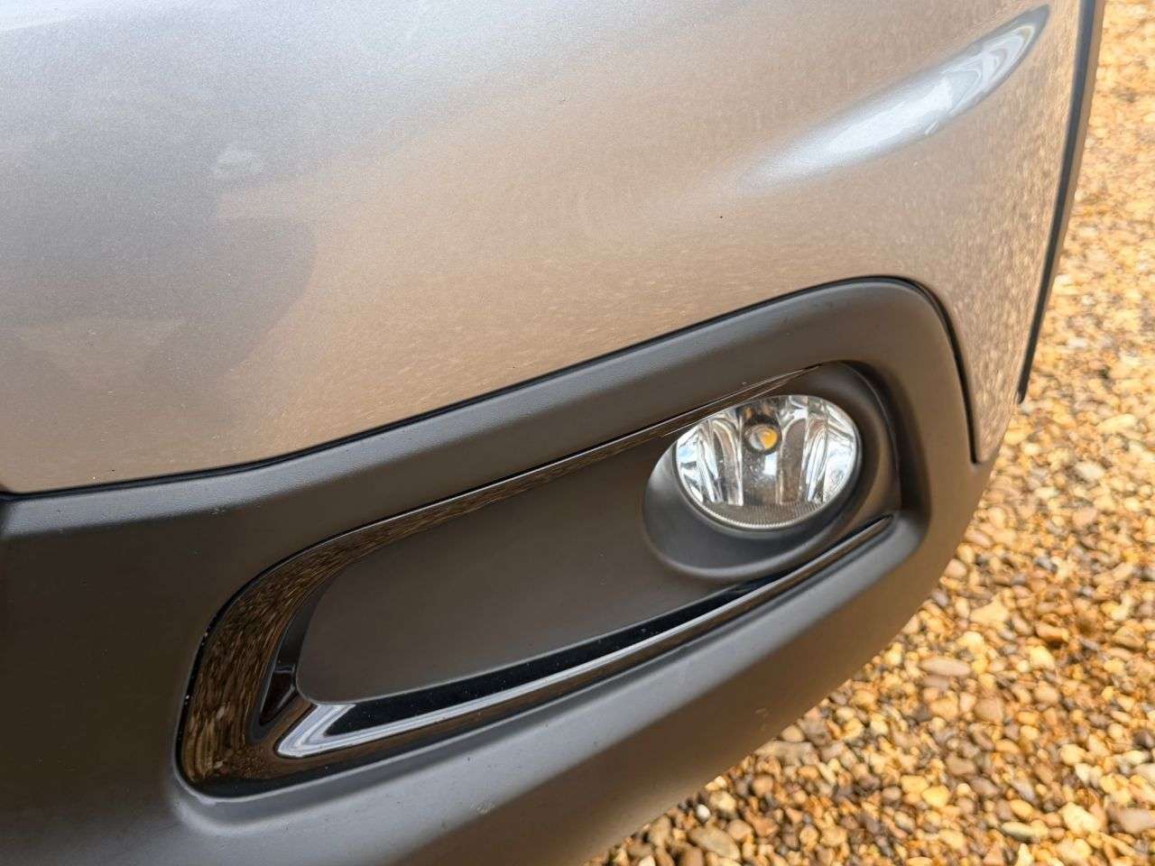 2017 PEUGEOT 2008 2017 PEUGEOT 2008