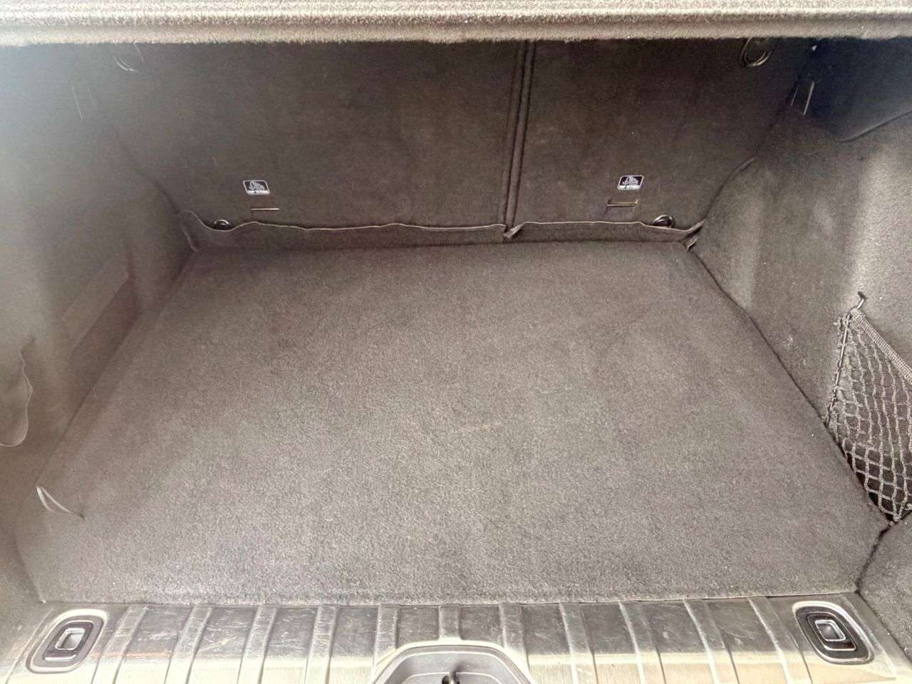 2017 PEUGEOT 2008 2017 PEUGEOT 2008