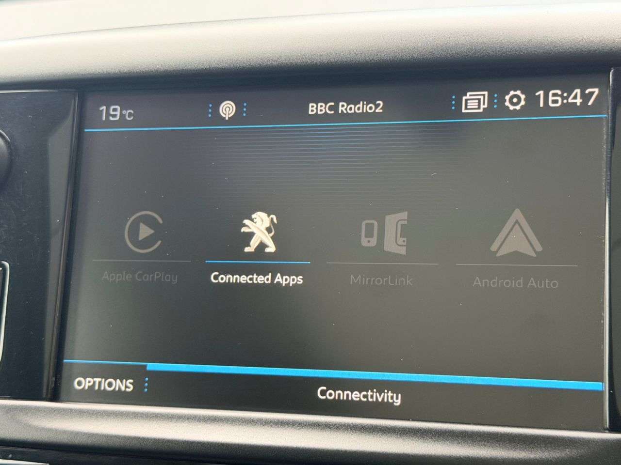 2017 PEUGEOT 2008 2017 PEUGEOT 2008