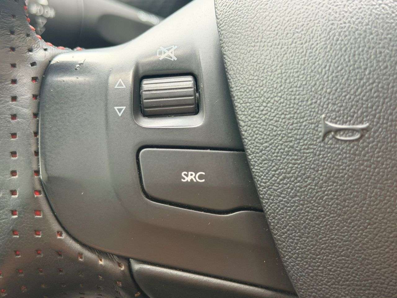 2017 PEUGEOT 2008 2017 PEUGEOT 2008