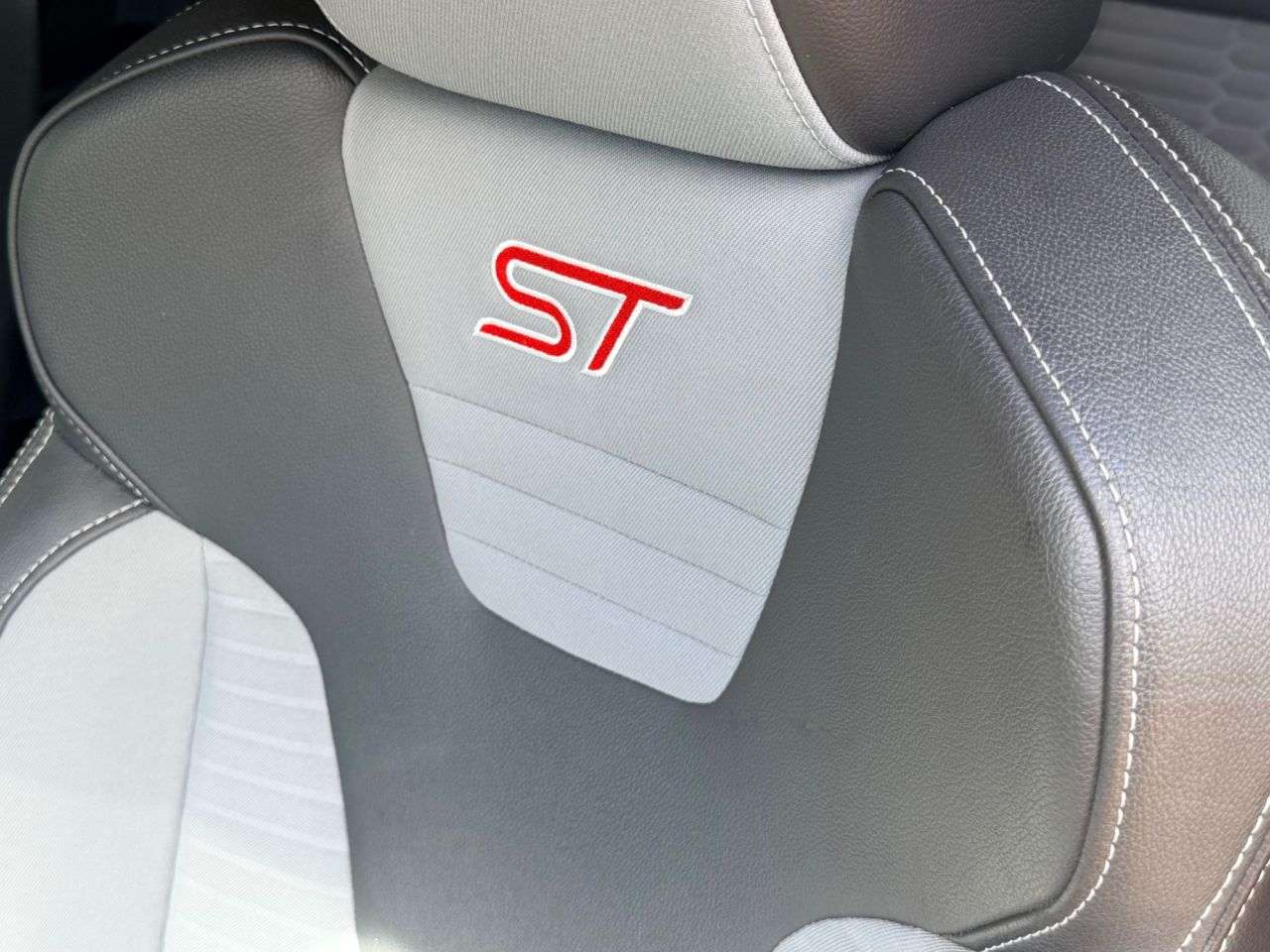 2013 FORD FIESTA 2013 FORD FIESTA