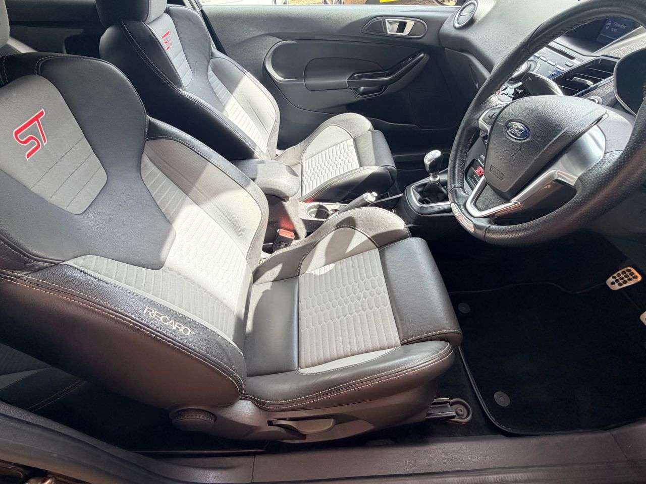 2013 FORD FIESTA 2013 FORD FIESTA