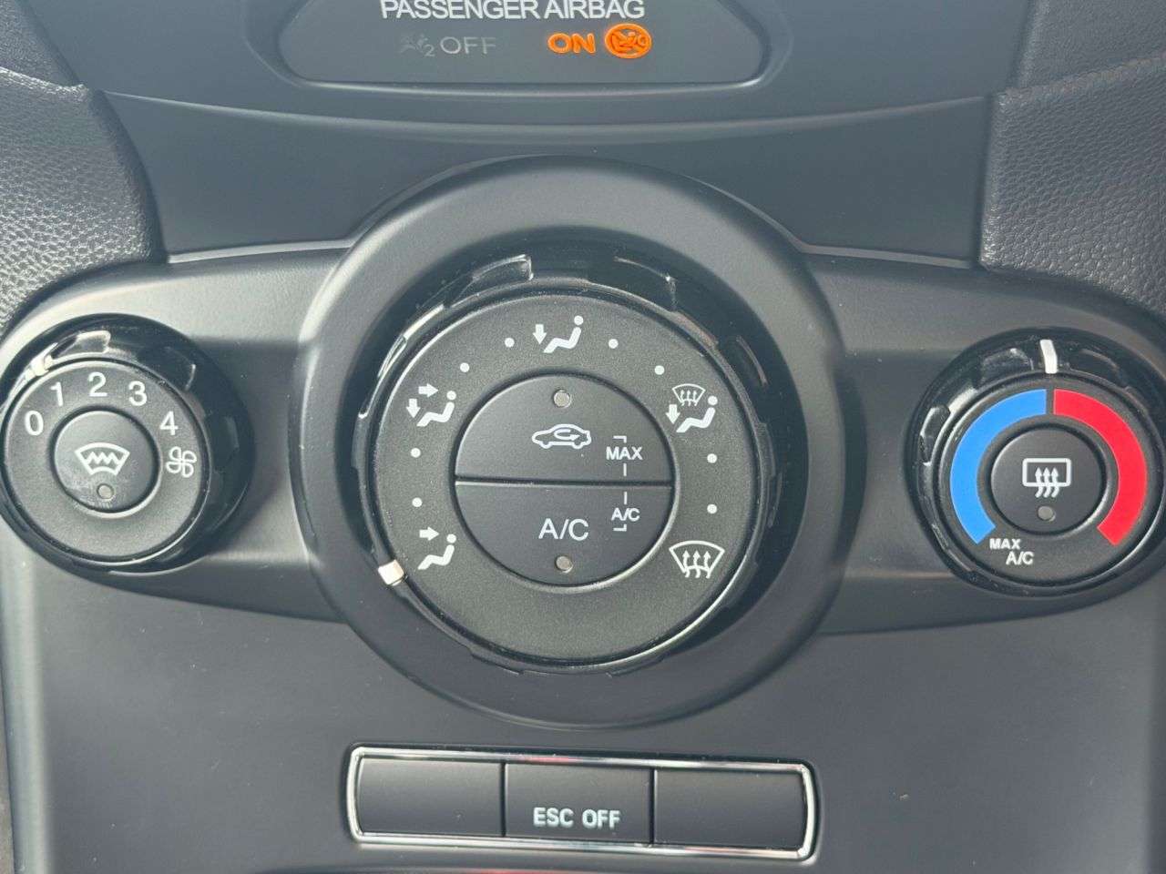 2013 FORD FIESTA 2013 FORD FIESTA