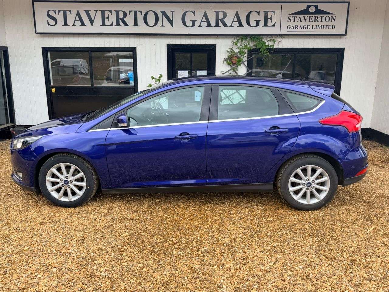2017 FORD FOCUS 2017 FORD FOCUS