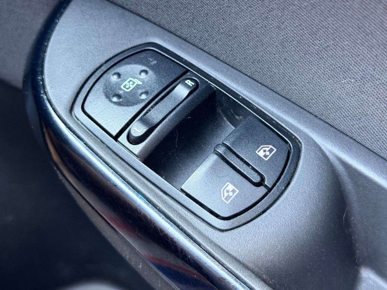 2015 VAUXHALL CORSA 2015 VAUXHALL CORSA