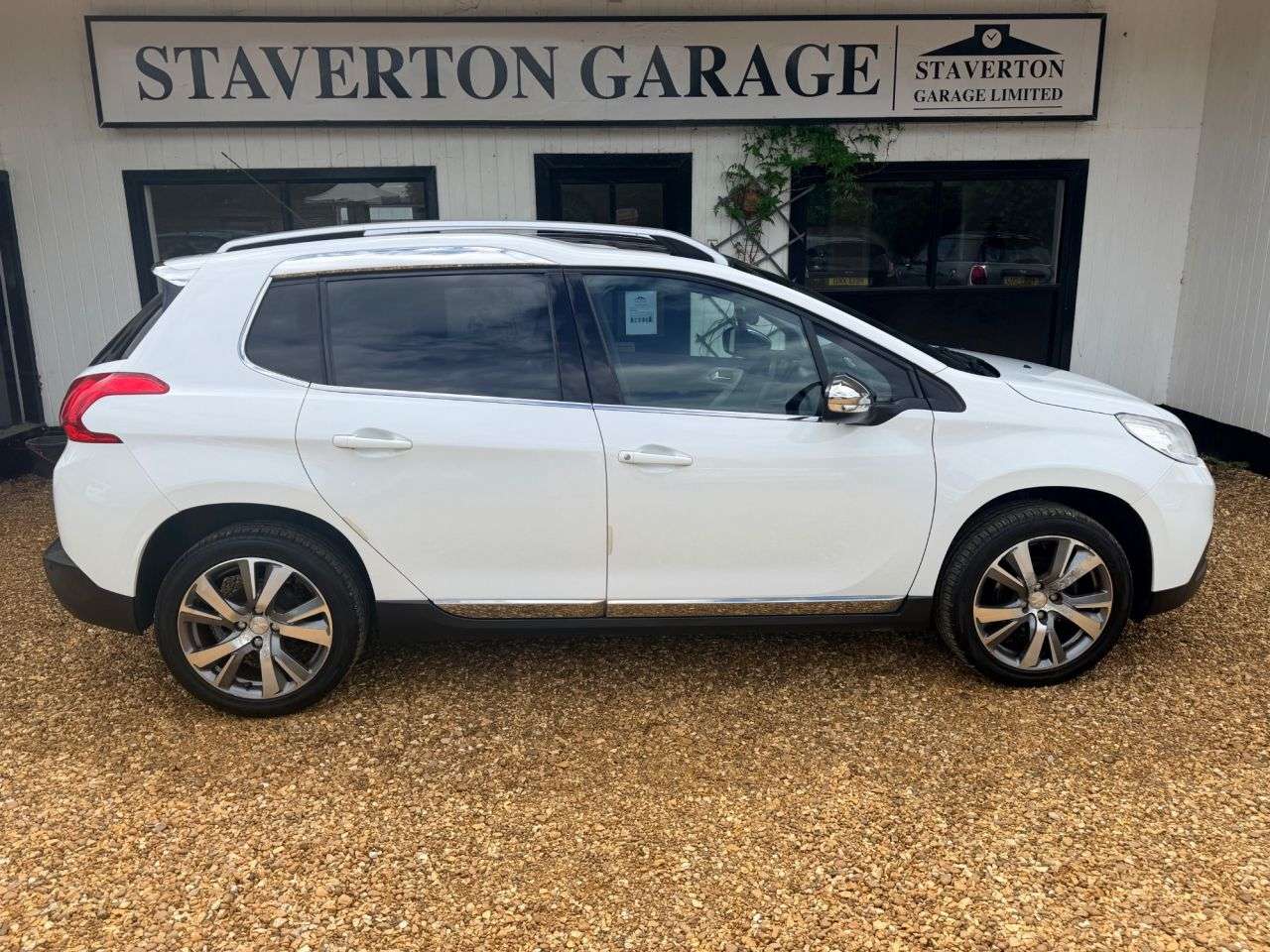 2016 PEUGEOT 2008 2016 PEUGEOT 2008