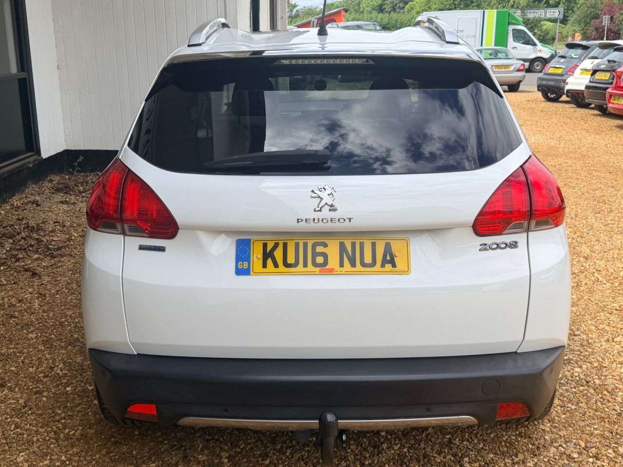 2016 PEUGEOT 2008 2016 PEUGEOT 2008