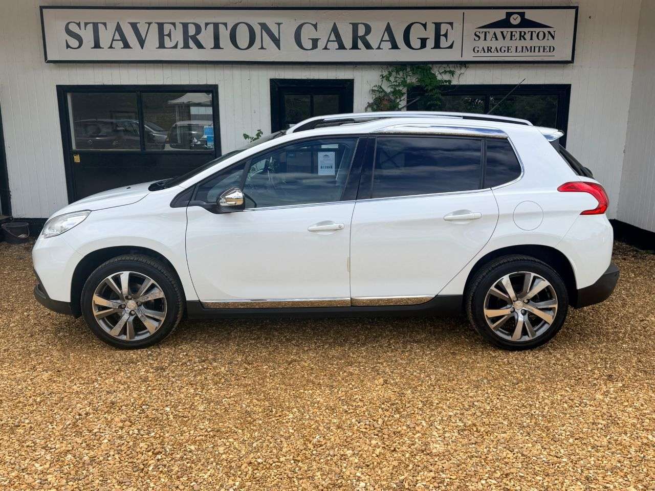 2016 PEUGEOT 2008 2016 PEUGEOT 2008