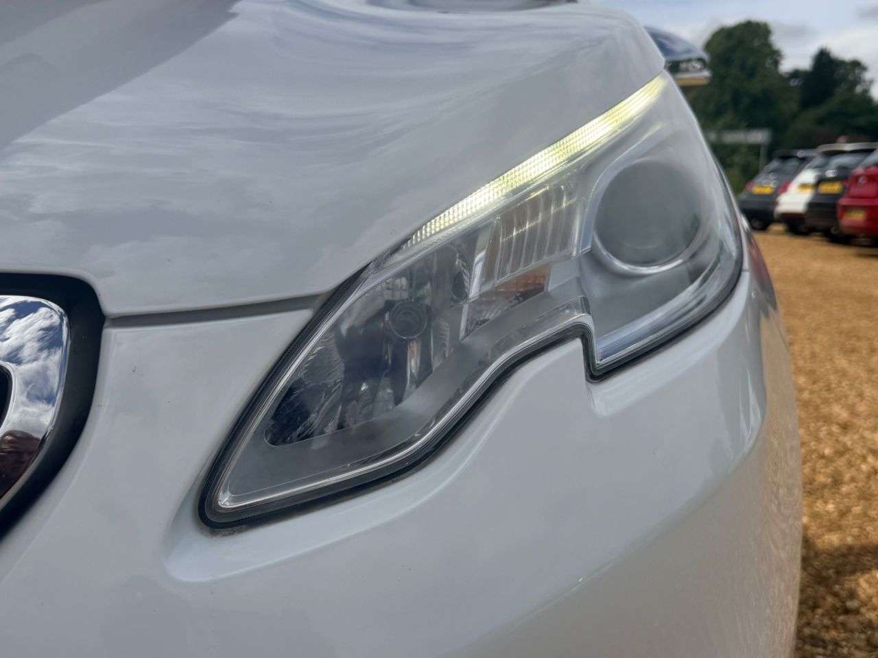 2016 PEUGEOT 2008 2016 PEUGEOT 2008
