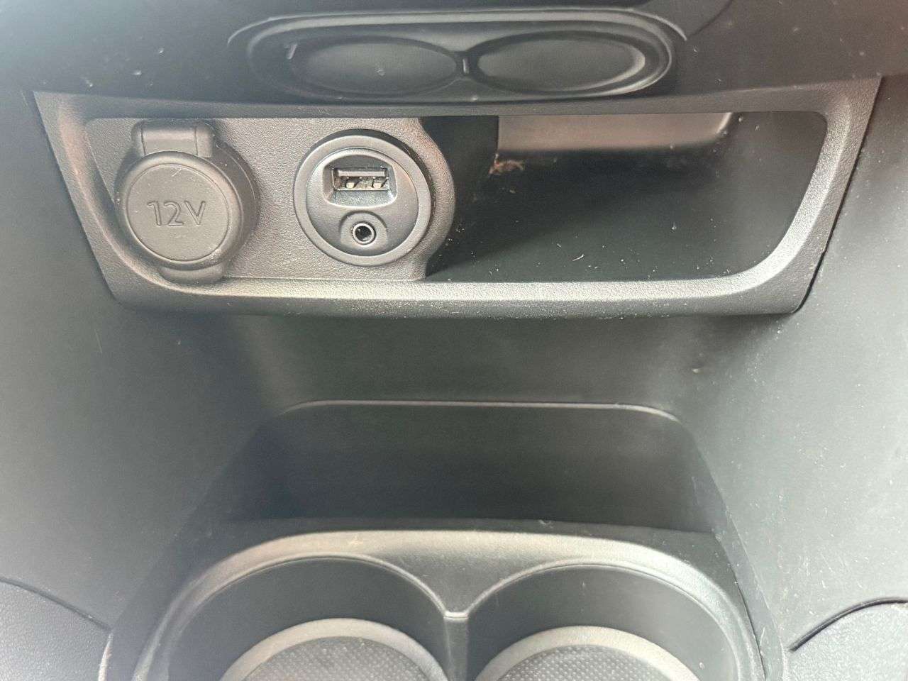 2016 PEUGEOT 2008 2016 PEUGEOT 2008