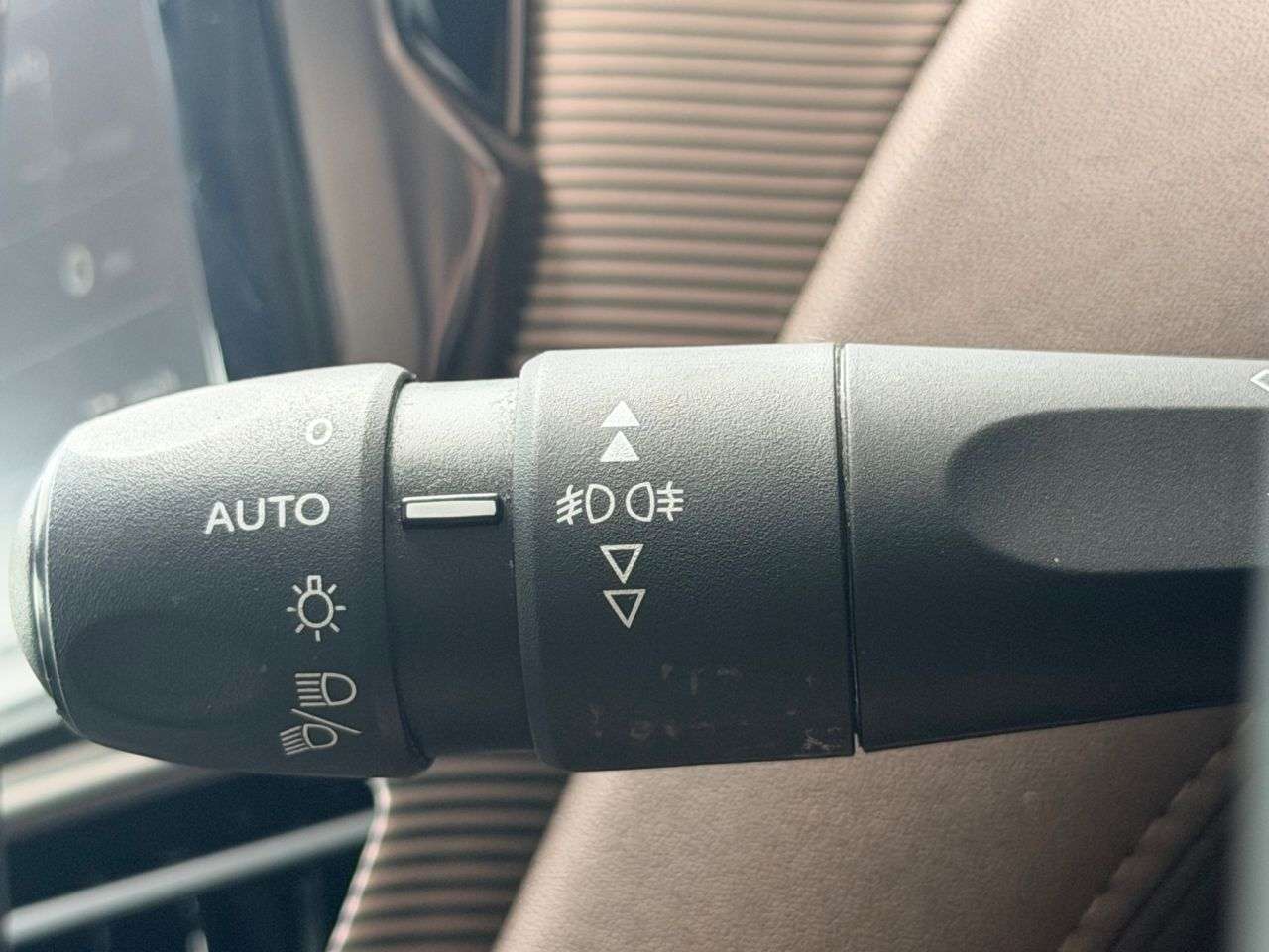2016 PEUGEOT 2008 2016 PEUGEOT 2008