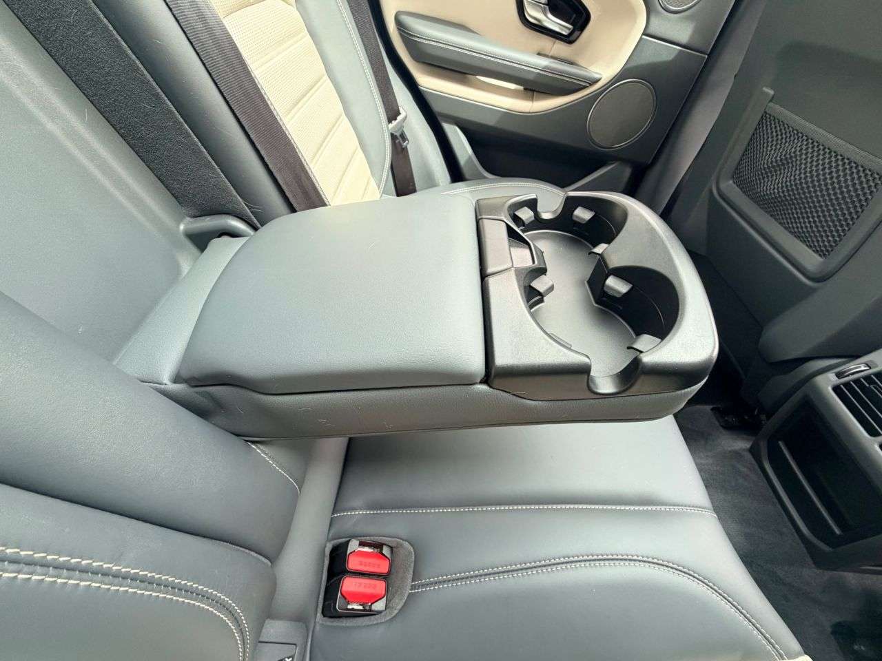 2015 LAND ROVER RANGE ROVER EVOQUE 2015 LAND ROVER RANGE ROVER EVOQUE