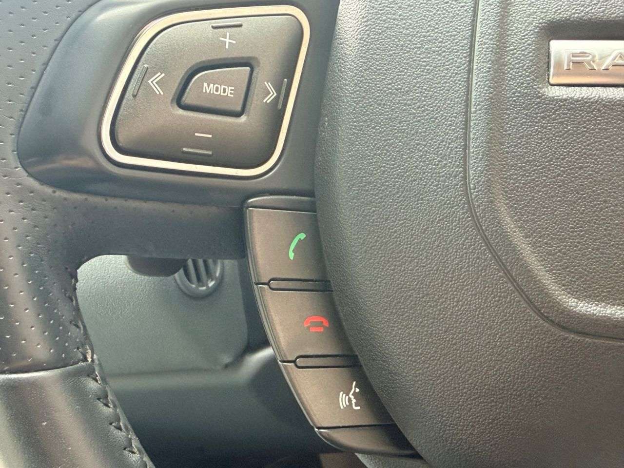 2015 LAND ROVER RANGE ROVER EVOQUE 2015 LAND ROVER RANGE ROVER EVOQUE