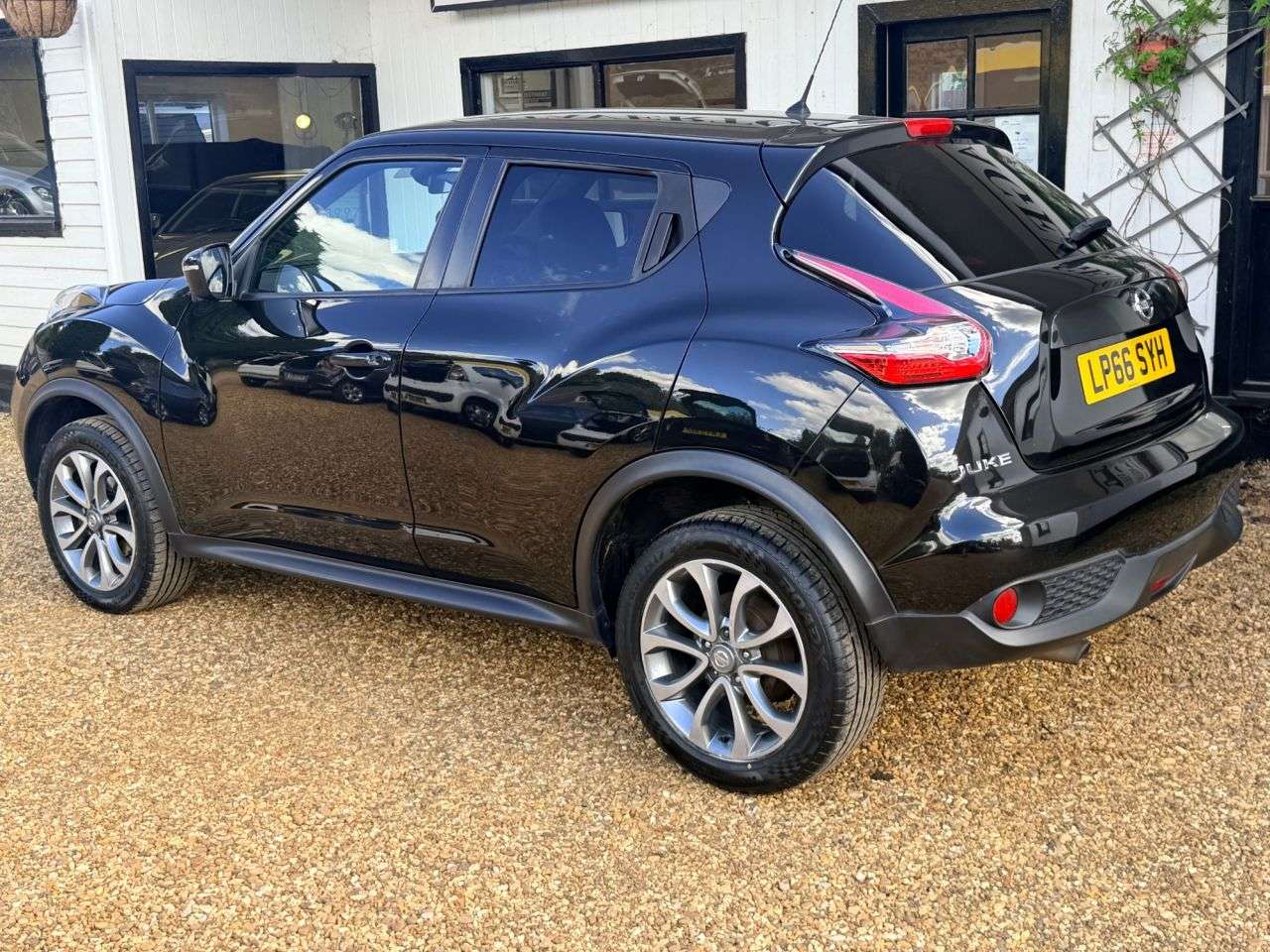 2017 NISSAN JUKE 2017 NISSAN JUKE
