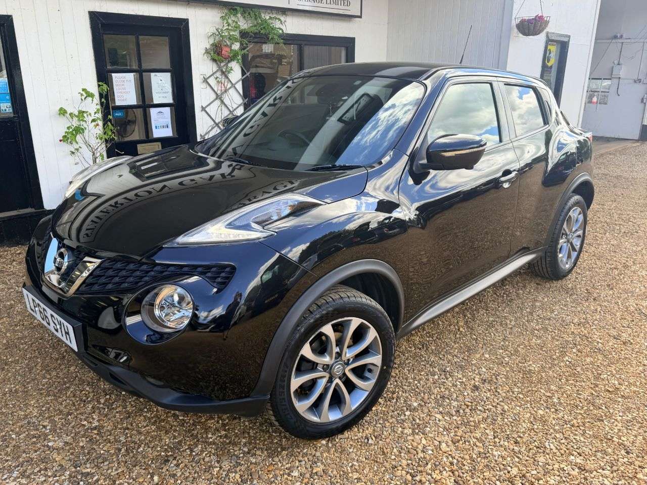 2017 NISSAN JUKE 2017 NISSAN JUKE