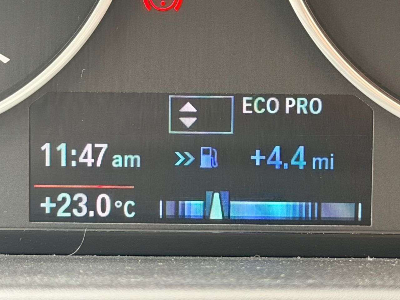 A 2014 BMW 1 SERIES 1.6 116d ED EfficientDynamics Business Hatchback 5dr Diesel Manual Euro 5 ( A 2014 BMW 1 SERIES 1.6 116d ED EfficientDynamics Business Hatchback 5dr Diesel Manual Euro 5 (