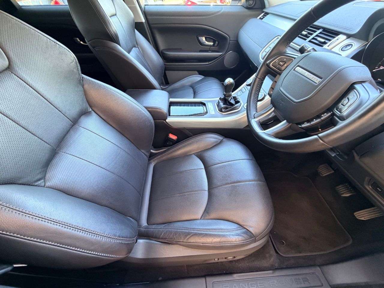 2018 LAND ROVER RANGE ROVER EVOQUE 2018 LAND ROVER RANGE ROVER EVOQUE
