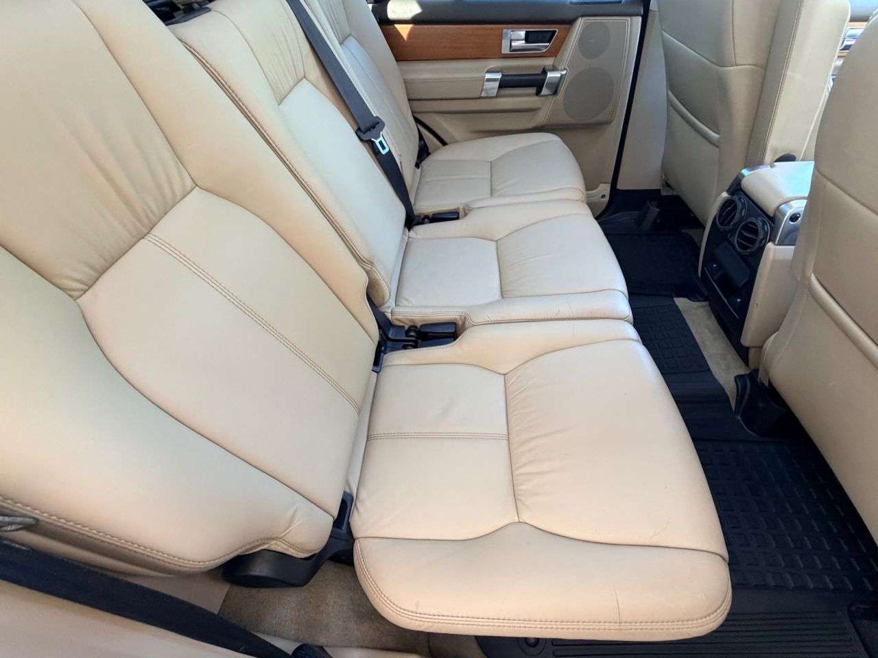 2013 LAND ROVER DISCOVERY 4 2013 LAND ROVER DISCOVERY 4