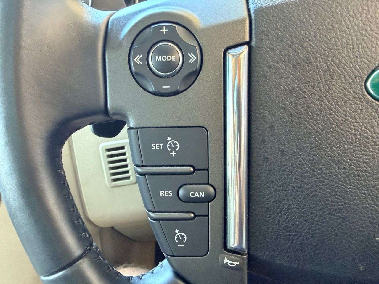 2013 LAND ROVER DISCOVERY 4 2013 LAND ROVER DISCOVERY 4