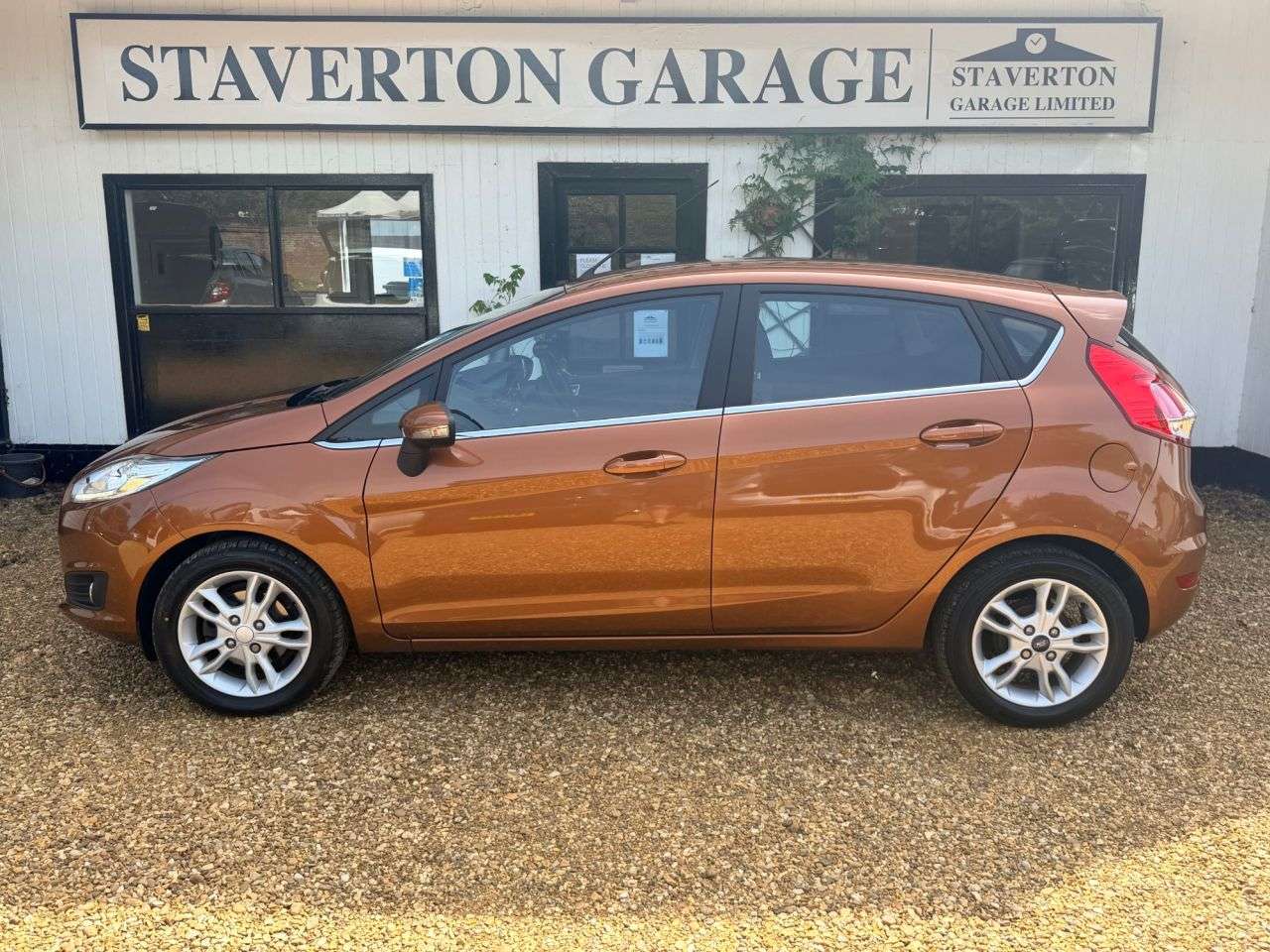 2015 FORD FIESTA 2015 FORD FIESTA