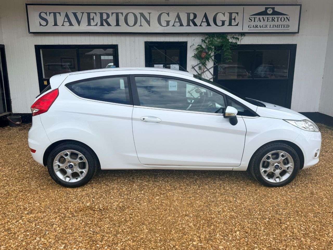 2012 FORD FIESTA 2012 FORD FIESTA