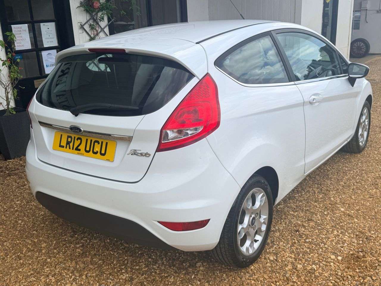 2012 FORD FIESTA 2012 FORD FIESTA