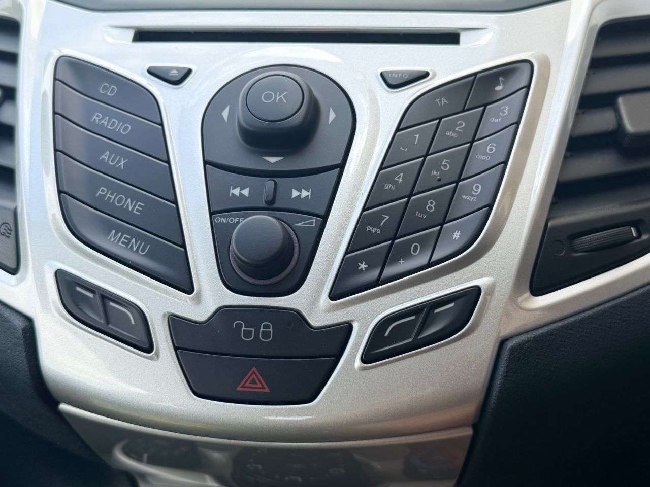 2012 FORD FIESTA 2012 FORD FIESTA