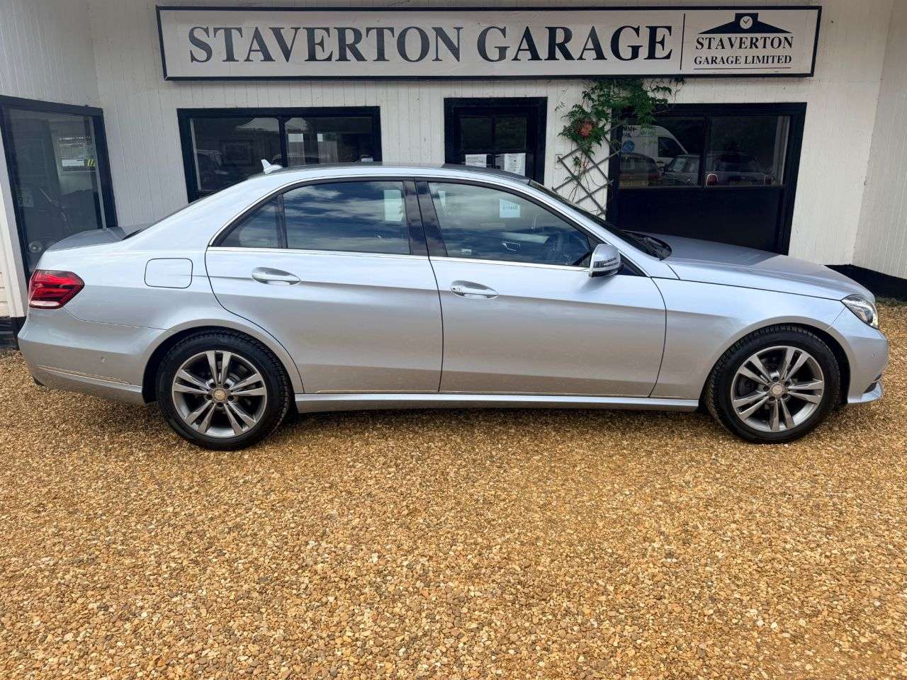 2015 MERCEDES-BENZ E CLASS 2015 MERCEDES-BENZ E CLASS