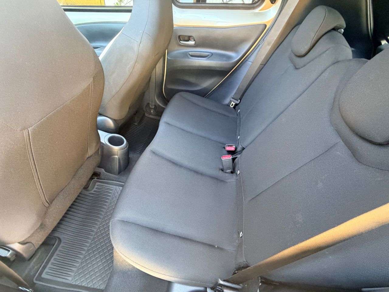 2022 TOYOTA AYGO X 2022 TOYOTA AYGO X