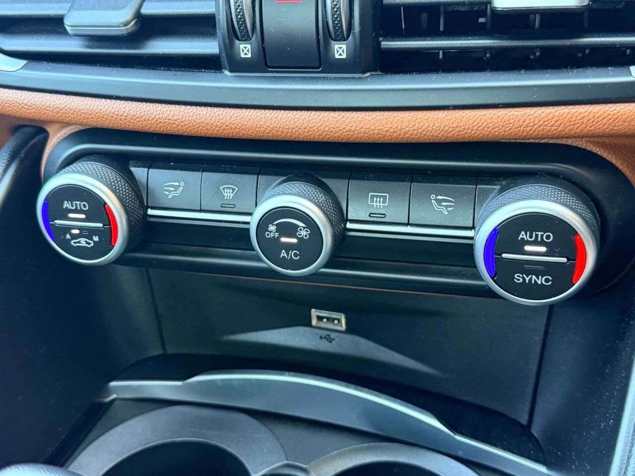 2019 ALFA ROMEO GIULIA 2019 ALFA ROMEO GIULIA