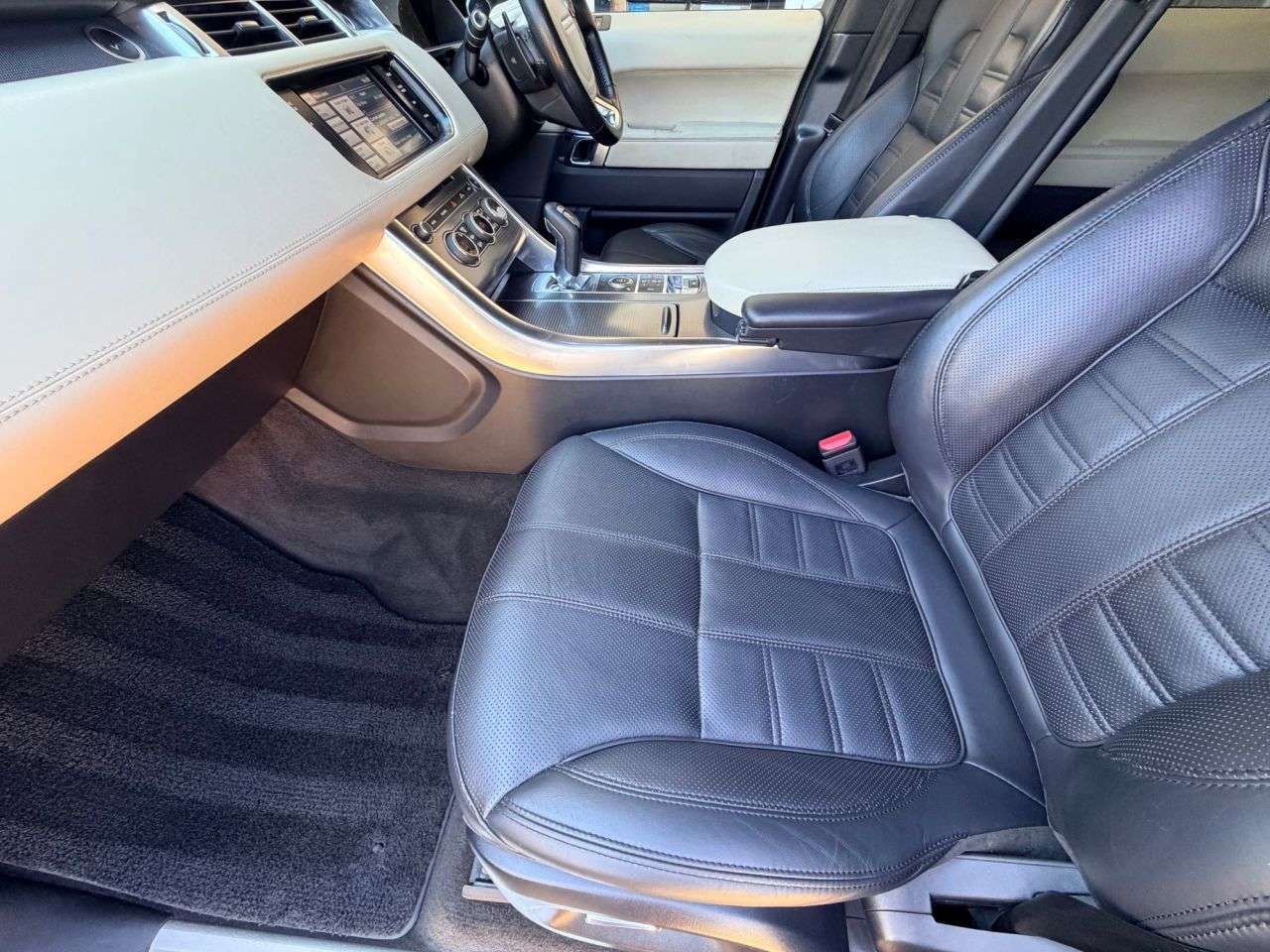2015 LAND ROVER RANGE ROVER SPORT 2015 LAND ROVER RANGE ROVER SPORT