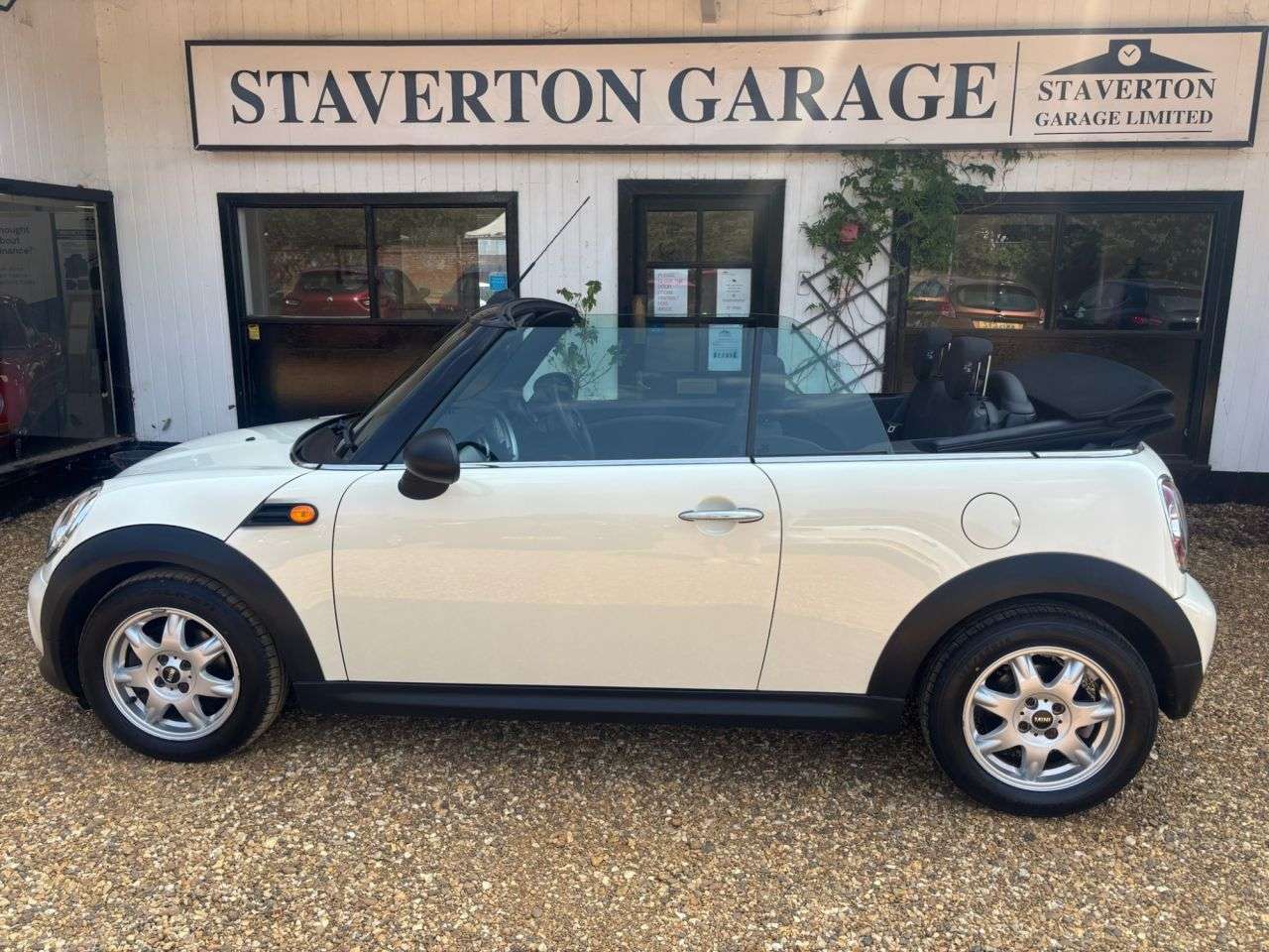 2012 MINI CONVERTIBLE 2012 MINI CONVERTIBLE