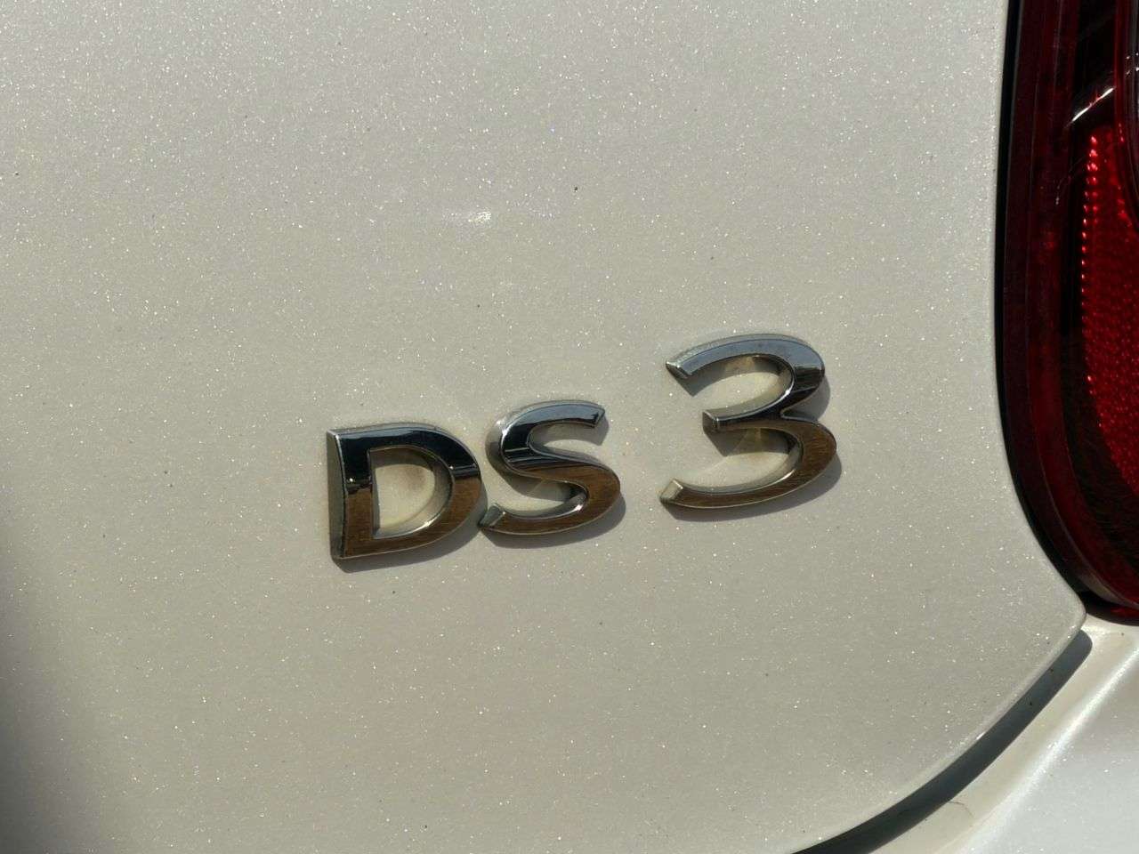 2017 DS AUTOMOBILES DS 3 CABRIO 2017 DS AUTOMOBILES DS 3 CABRIO