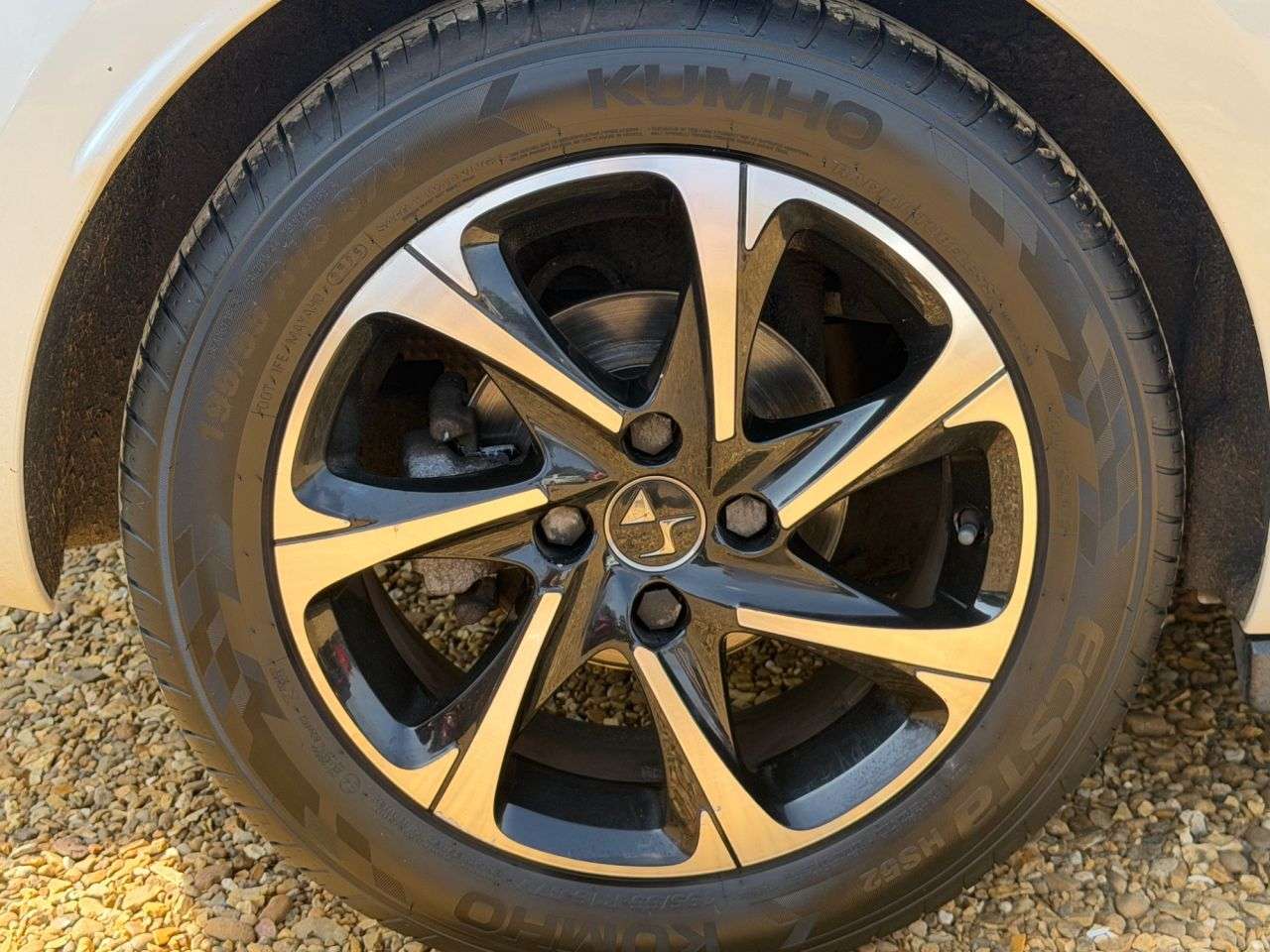 2017 DS AUTOMOBILES DS 3 CABRIO 2017 DS AUTOMOBILES DS 3 CABRIO