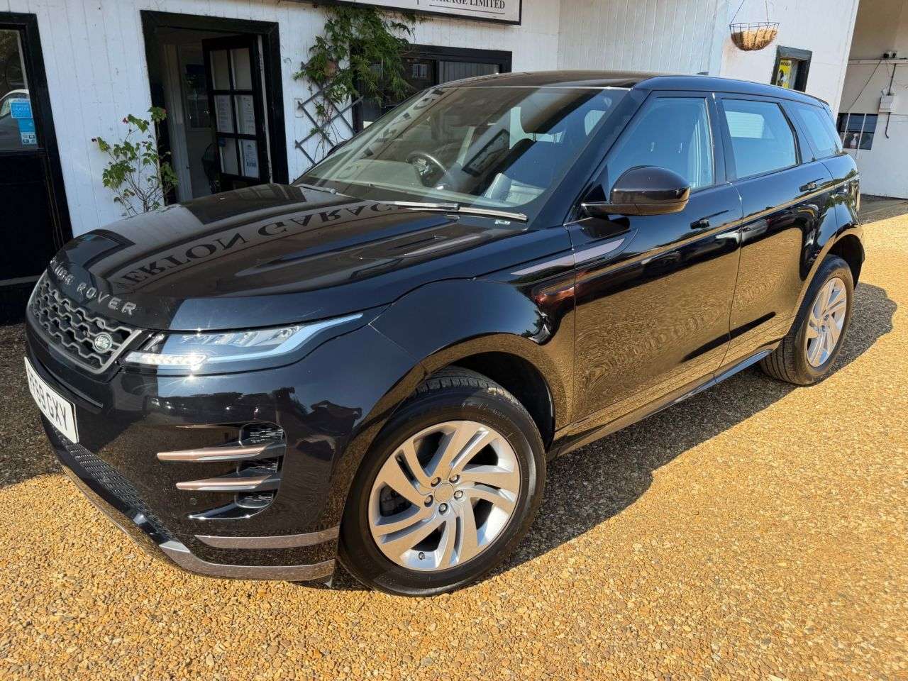 2019 LAND ROVER RANGE ROVER EVOQUE 2019 LAND ROVER RANGE ROVER EVOQUE