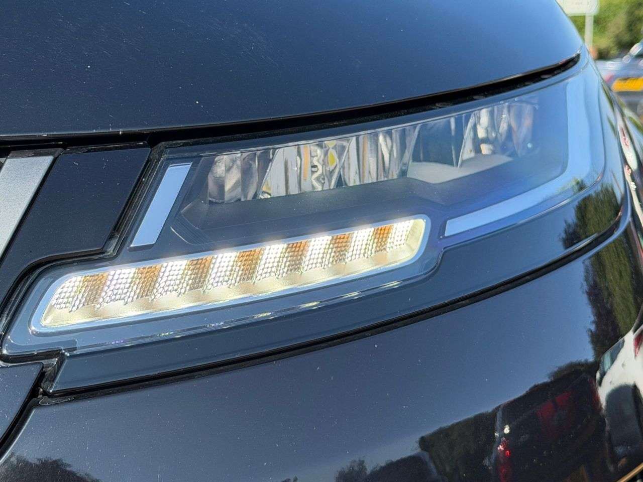 2019 LAND ROVER RANGE ROVER EVOQUE 2019 LAND ROVER RANGE ROVER EVOQUE
