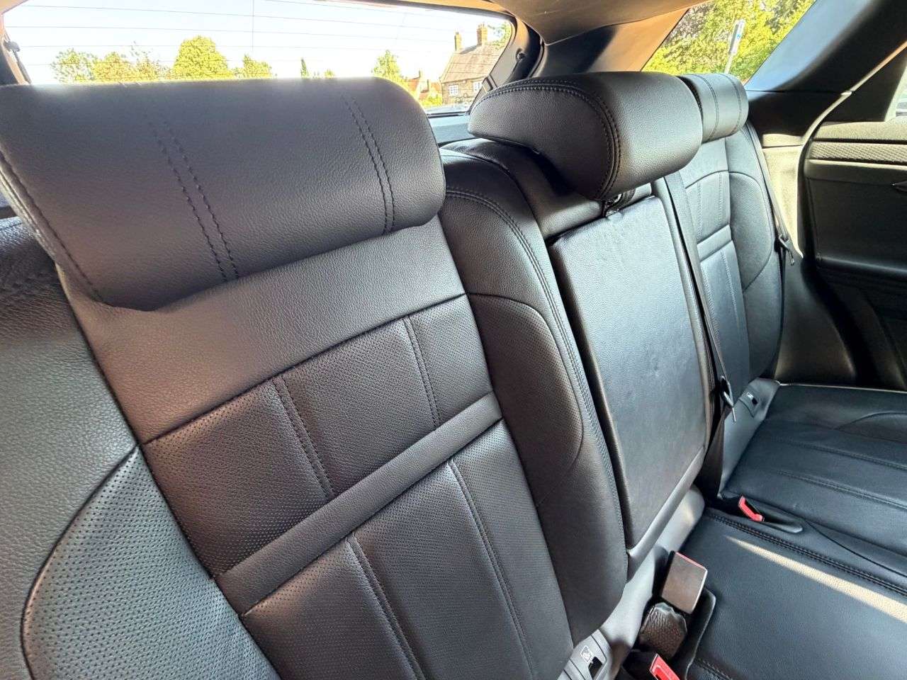 2019 LAND ROVER RANGE ROVER EVOQUE 2019 LAND ROVER RANGE ROVER EVOQUE