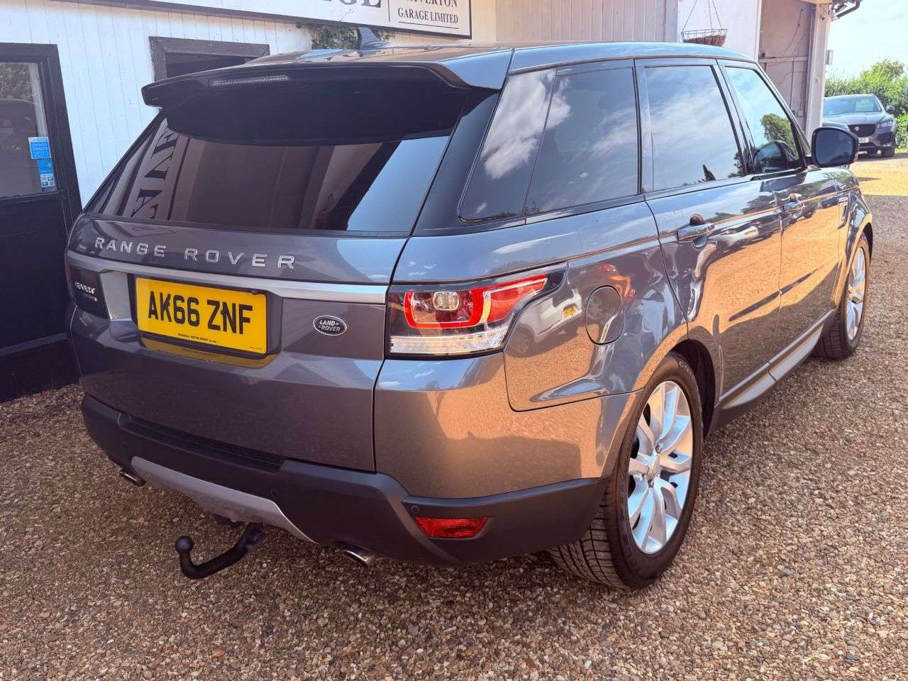 2017 LAND ROVER RANGE ROVER SPORT 2017 LAND ROVER RANGE ROVER SPORT
