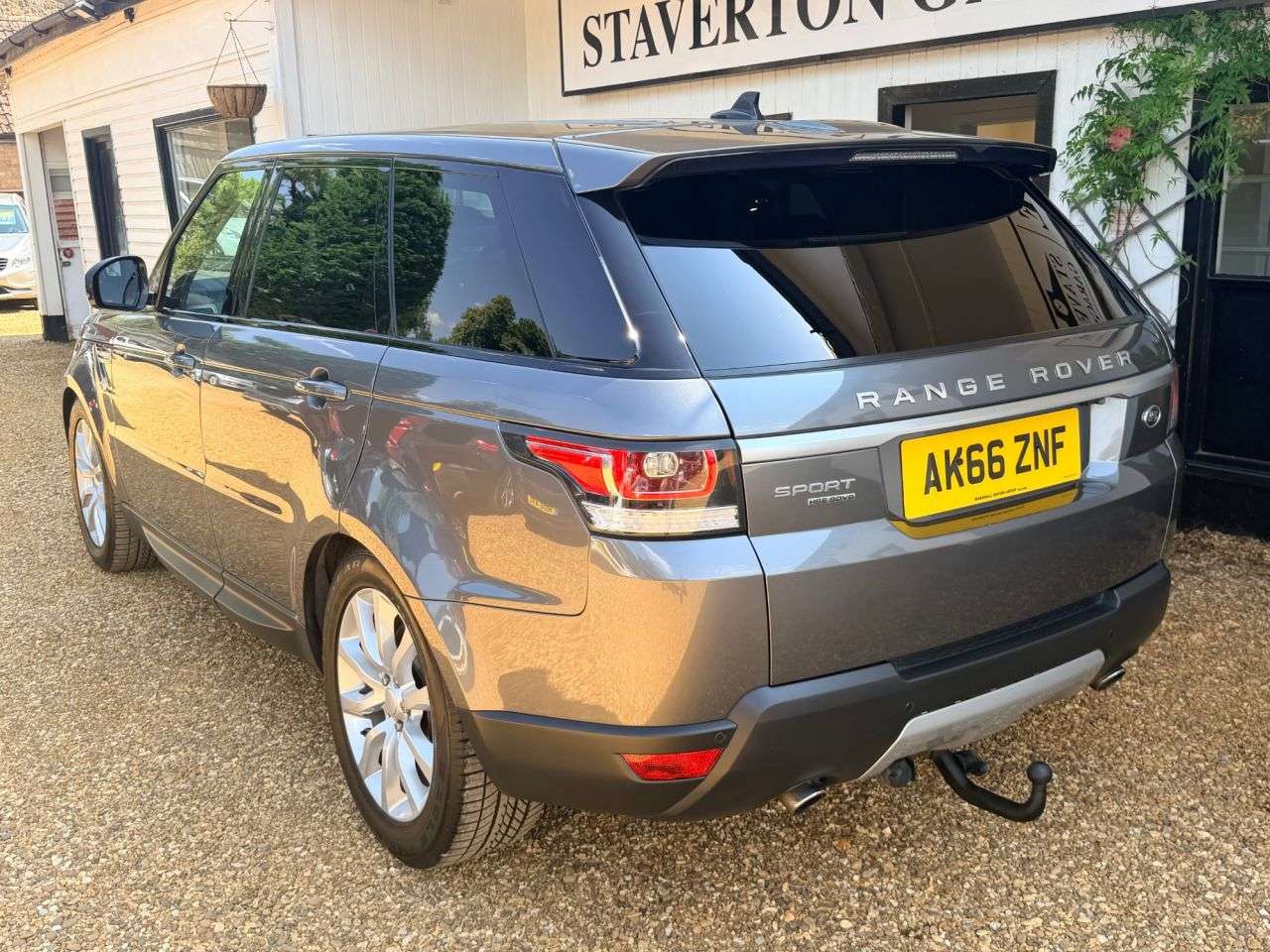 2017 LAND ROVER RANGE ROVER SPORT 2017 LAND ROVER RANGE ROVER SPORT