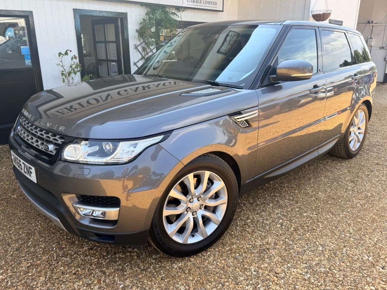 2017 LAND ROVER RANGE ROVER SPORT 2017 LAND ROVER RANGE ROVER SPORT