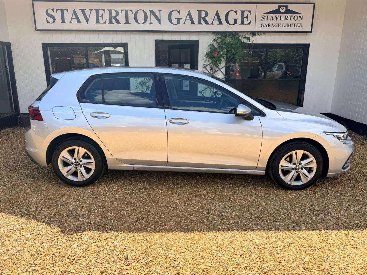 2021 VOLKSWAGEN GOLF 2021 VOLKSWAGEN GOLF
