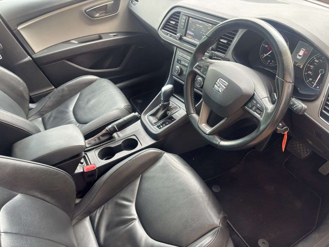A 2014 SEAT LEON 2.0 TDI X-PERIENCE SE Technology Sport Tourer 5dr Diesel DSG 4WD Euro 6 (s/ A 2014 SEAT LEON 2.0 TDI X-PERIENCE SE Technology Sport Tourer 5dr Diesel DSG 4WD Euro 6 (s/
