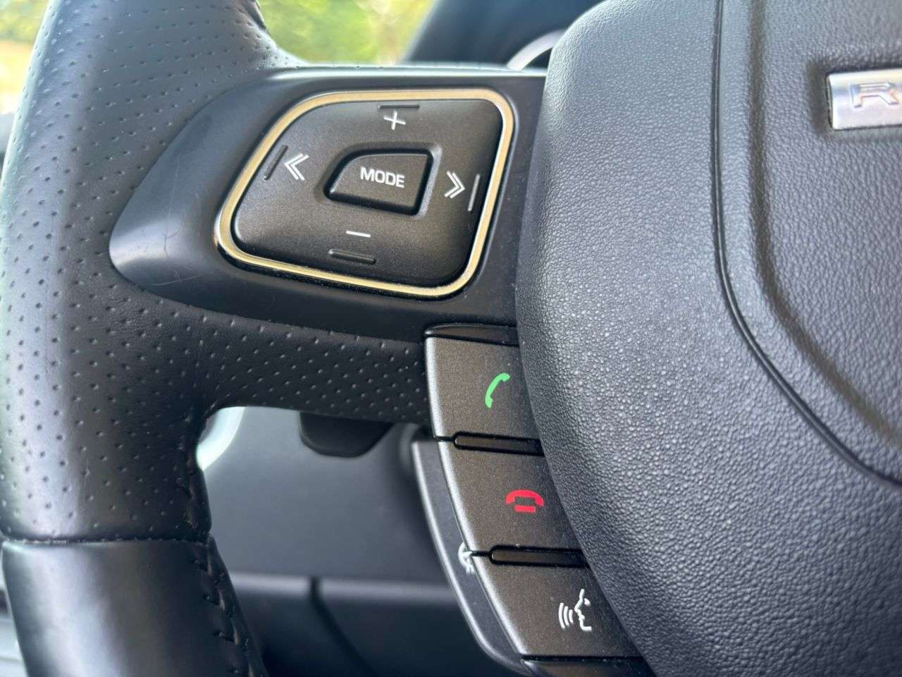 2017 LAND ROVER RANGE ROVER EVOQUE 2017 LAND ROVER RANGE ROVER EVOQUE