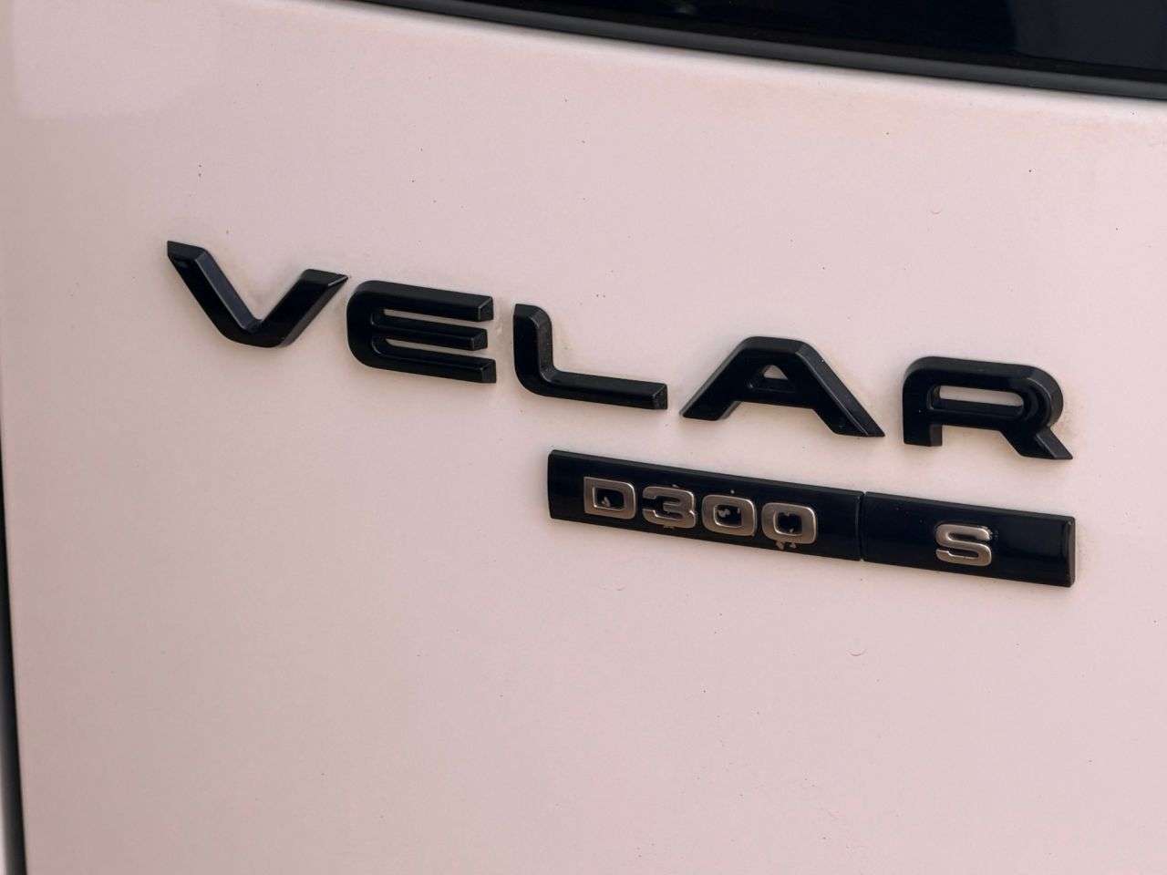 2018 LAND ROVER RANGE ROVER VELAR 2018 LAND ROVER RANGE ROVER VELAR