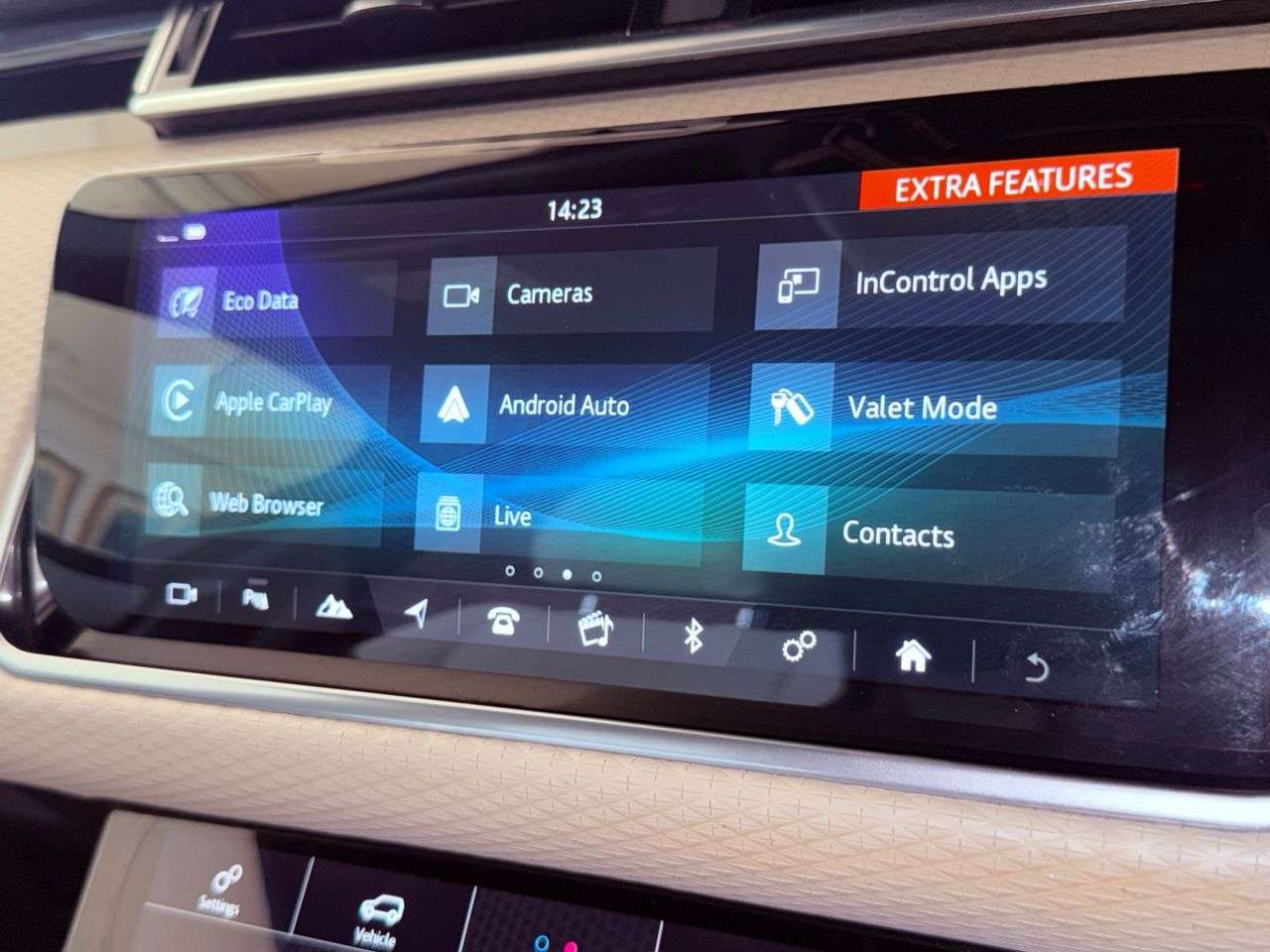 2018 LAND ROVER RANGE ROVER VELAR 2018 LAND ROVER RANGE ROVER VELAR